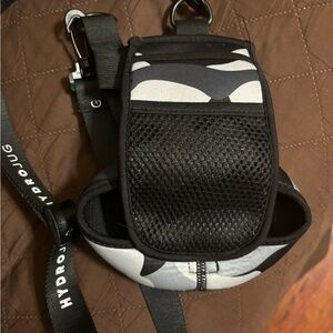 HydroJug Black and Grey Camo Sleeve